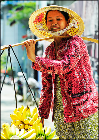 Banana girl on Pasteur Street