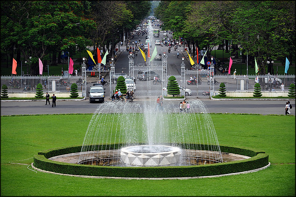 Reunification Palace Fountain From 3rd Floor