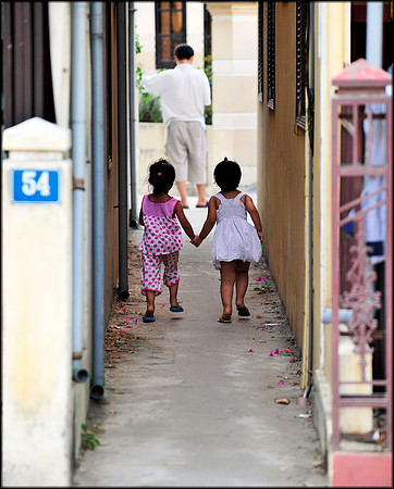 Children in Laneway