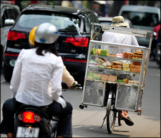 Food Seller Pham Ngoc Thach