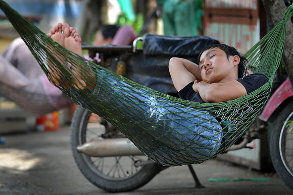Sleeping Ice Man Thao Dien